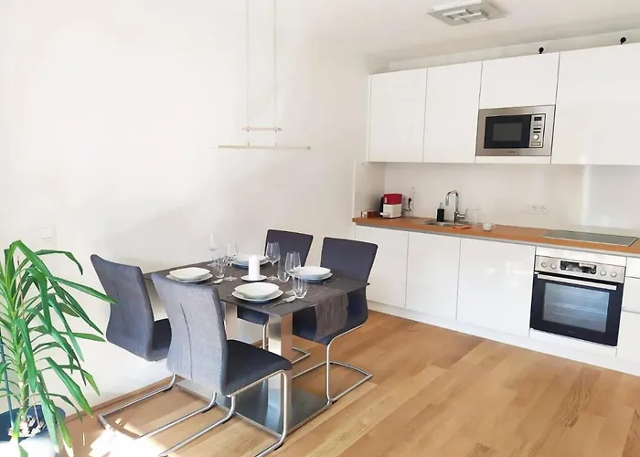 Deluxe Parkapartment Center - Free Parking! Wien